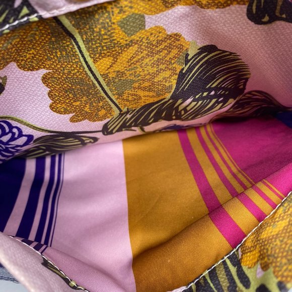 Tumi Multi Color Cross Body Designer Bag - Picture 9 of 13